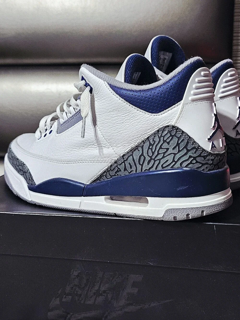Air Jordan 3 Retro White Navy Men’s Sneakers Size 13
